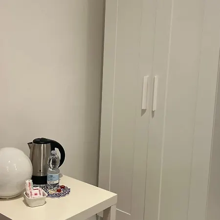 84 Oda ve Kahvaltı Salerno