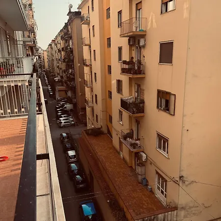 ベッド・アンド・ブレックファスト 84 A Pochi Minuti Dalla Stazione 3*