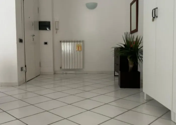 ベッド・アンド・ブレックファスト 84 A Pochi Minuti Dalla Stazione サレルノ