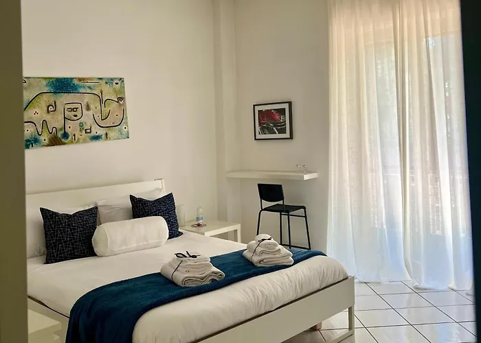 ベッド・アンド・ブレックファスト 84 A Pochi Minuti Dalla Stazione 3*