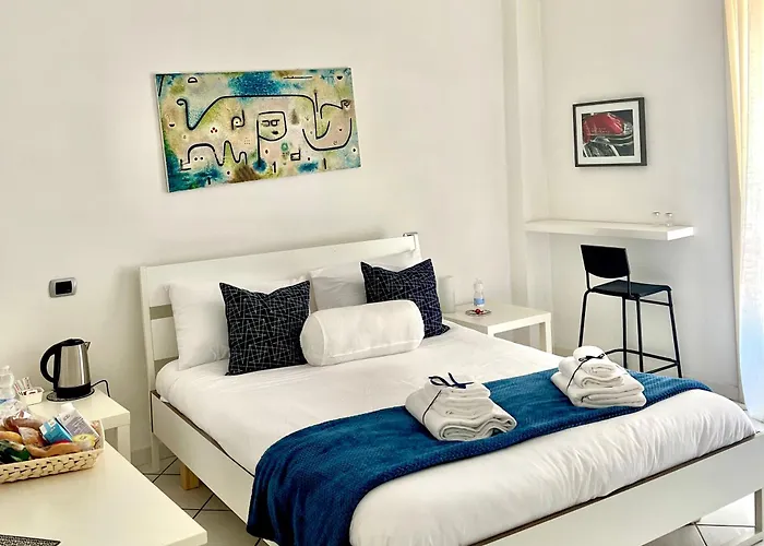 ベッド・アンド・ブレックファスト 84 A Pochi Minuti Dalla Stazione 3*