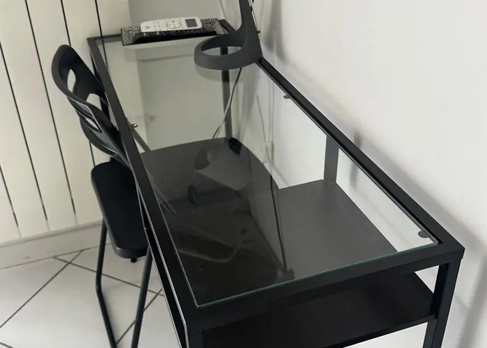 84 A Pochi Minuti Dalla Stazione