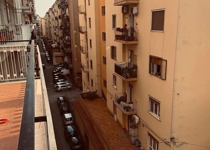 ベッド・アンド・ブレックファスト 84 A Pochi Minuti Dalla Stazione 3*